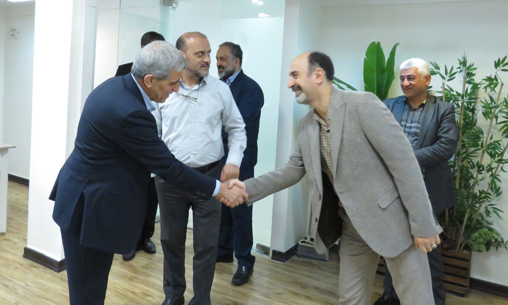 بازدید «دکتر عباسعلی مطلبی» از سازمان نظام دامپزشکی در اولین روز کاری-image-1